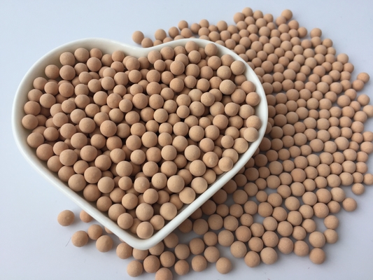 Dimensioni delle particelle di setacciamento molecolare beige 5A volume ≥0.35cm3/G del poro di 5.0mm - di 2,0
