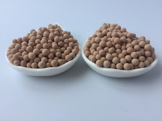 13X Dessicante per setaccio molecolare Valore PH 6-8 Dimensione delle particelle 3,0 mm -5,0 mm